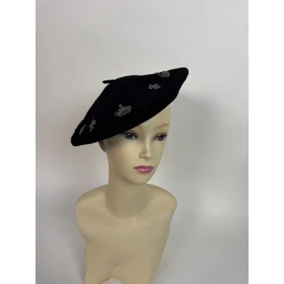 Neiman Marcus Black Wool Beret With Crown & Fleur-De-Lis  display picture 3